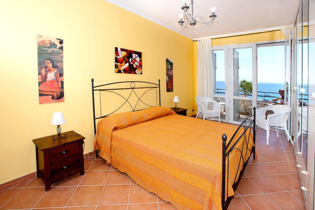 Polifemo Apartment Letojanni Room photo